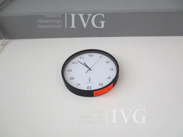 Wanduhr Radio Controlled